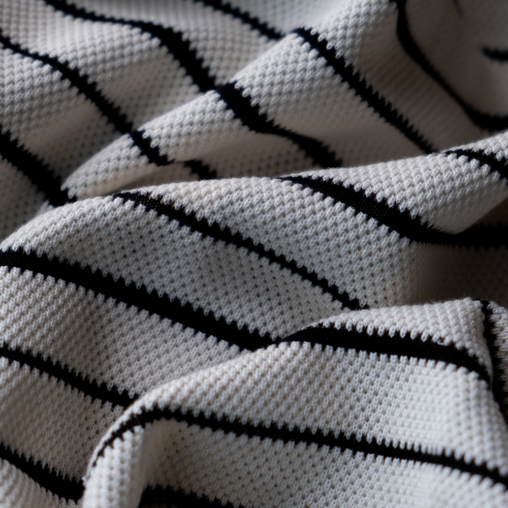 Wefts Knitted Fabric: Article No. 9403